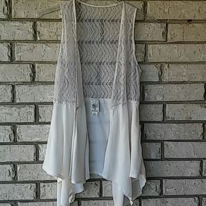 Self Esteem Lace Kimono Vest Medium